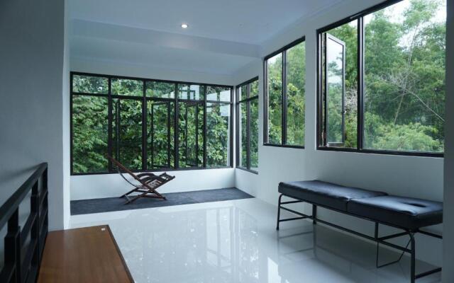 Sayana Homestay