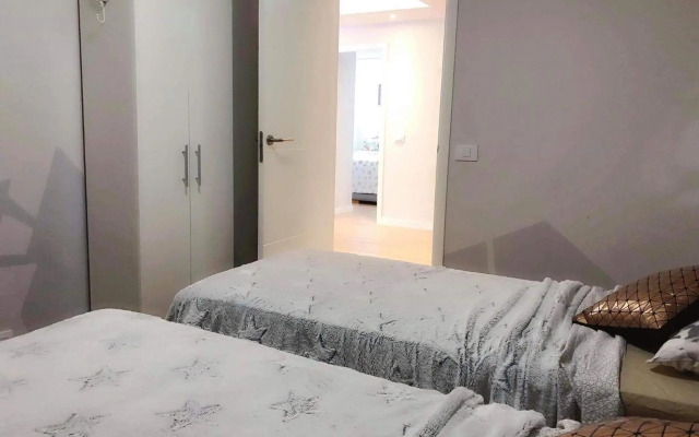 Beautiful 3 Bed Apartment in Los Cristianos Cactus