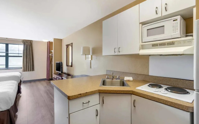 Suburban Studios Exton - Philadelphia Great Valley