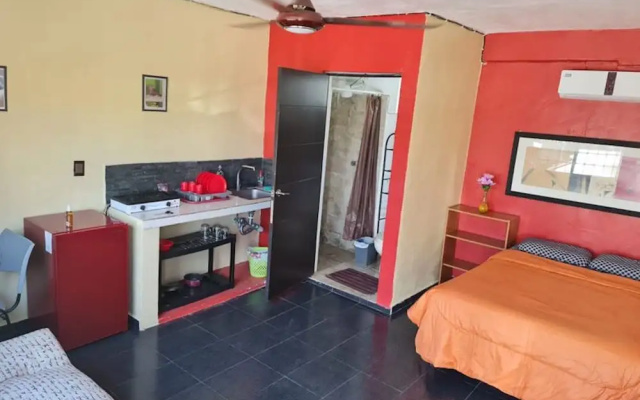 Independent Apartment Wifi AC, Stove, Fridge, TV