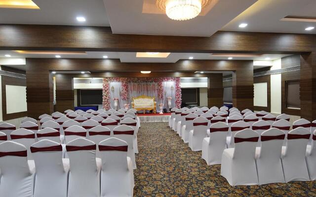 Kyriad Hotel Chinchwad by OTHPL