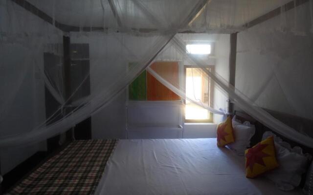 Sanaya Homestay