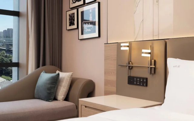 Holiday Inn Jiaxing Nanhu – Guest Rooms – Jiaxing