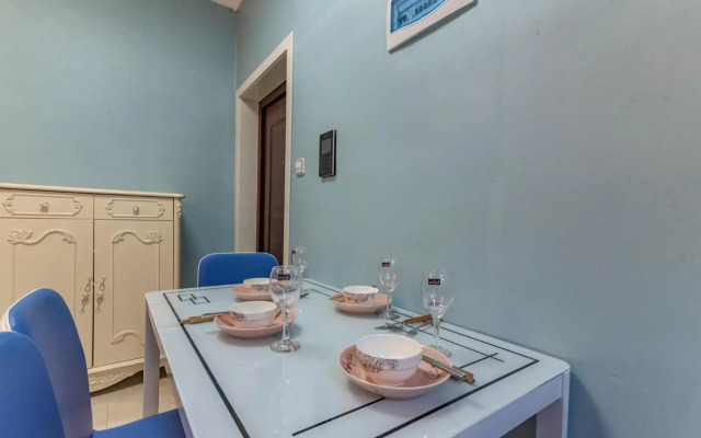 Locals Apartment Inn 01