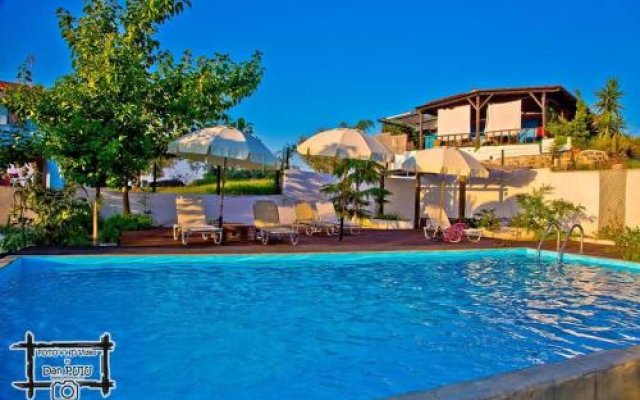 Lofos Vourvourou in Sithonia, Greece from 116$, photos, reviews - zenhotels.com