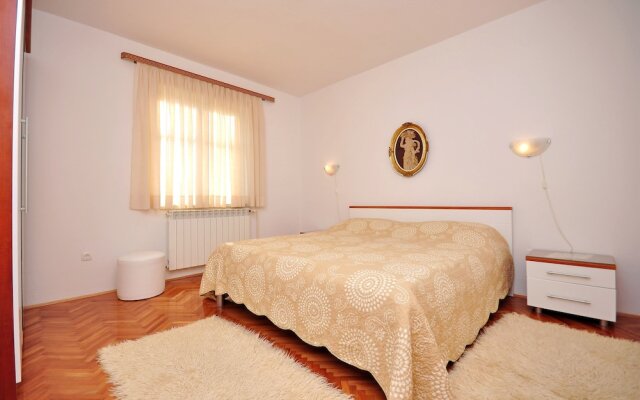 Apartments Iva