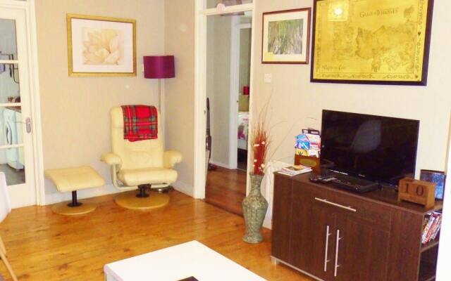 City Centre - Business or Leisure - Parking - BHR Apartments