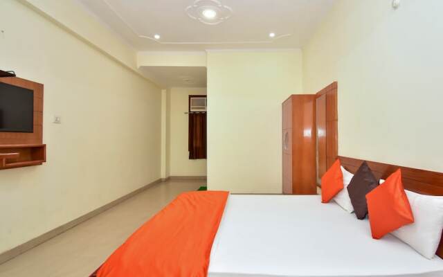 Hotel Vrindavan Garden