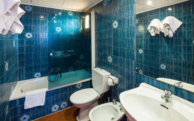 Apartamentos Arlanza - Adults Only