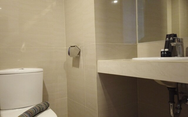 Classic Studio Room Galeri Ciumbuleuit 3 Apartment