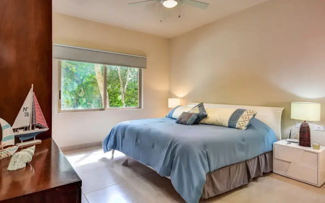 Anam 1 bedroom apartment with balcony sleeps 3