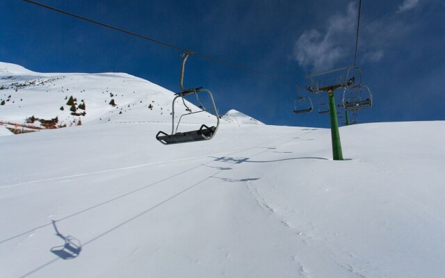 Castel Gatto Studio Apartment