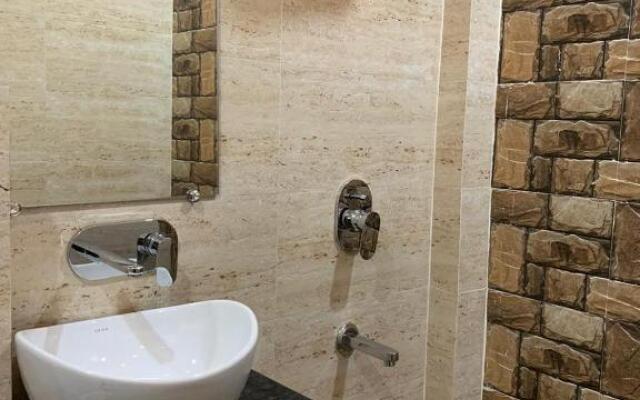 Hotel Kabir Residency
