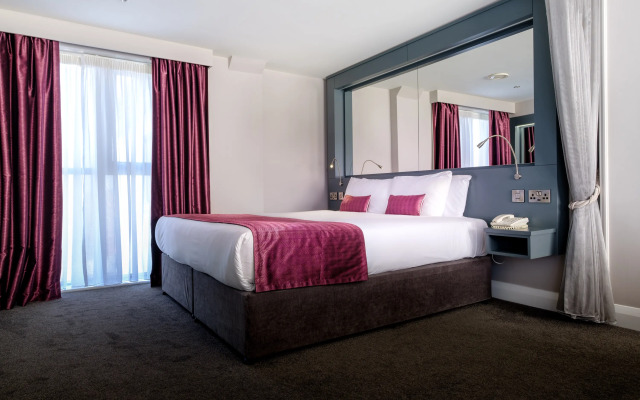 Claregalway Hotel