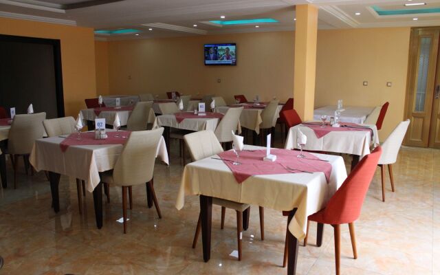Mbayaville Hotel