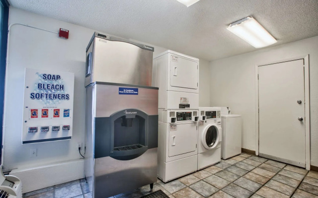 Loyalty Inn Tallahassee