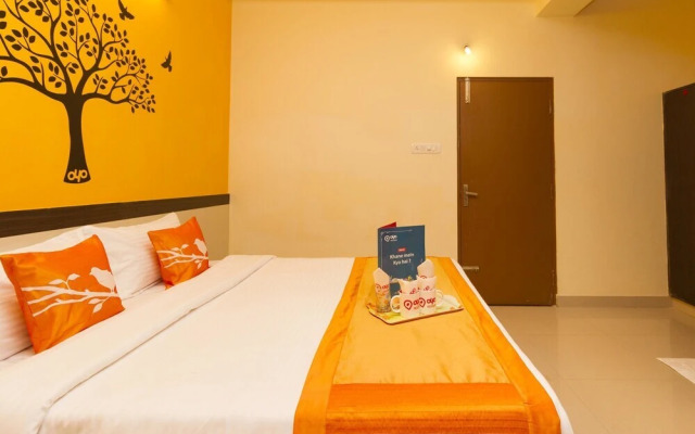 OYO 1848 Hotel Anugriha Rooms