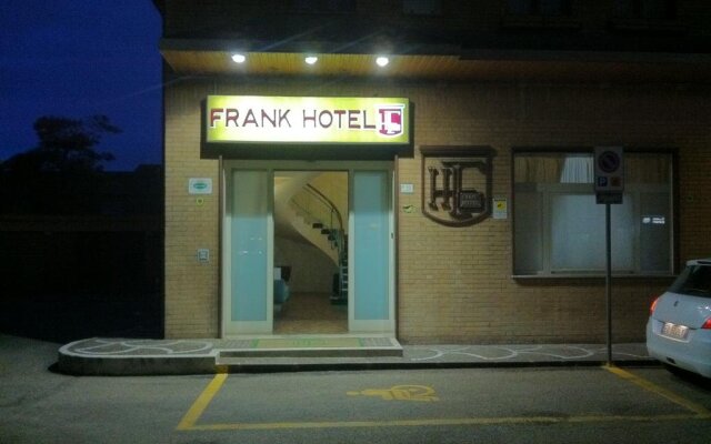 Hotel Frank