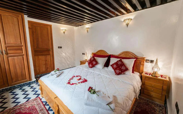 Riad Taj Salma