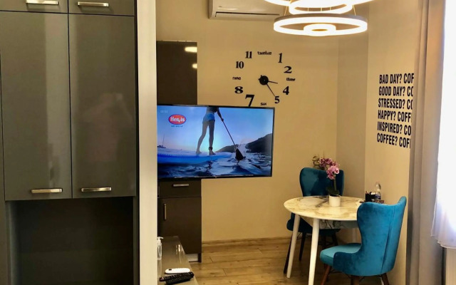 Silver Dawn Apartments