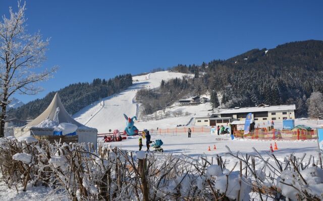 Apartment Mountain Panorama by Z-K-H Rentals