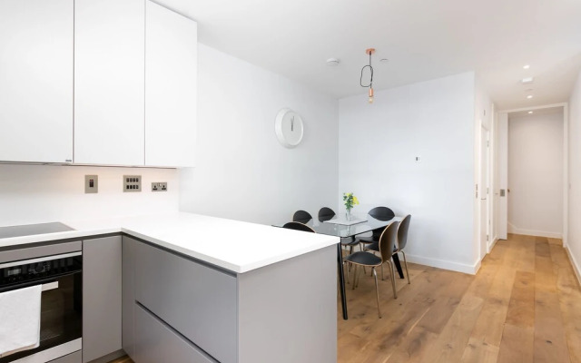 Modern Townhouse Near 02 Arena & Excel