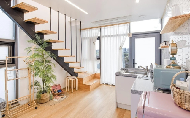 Jeju Geunalohu Pension