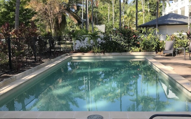 Tropic Nest 3 Bedroom Apartment