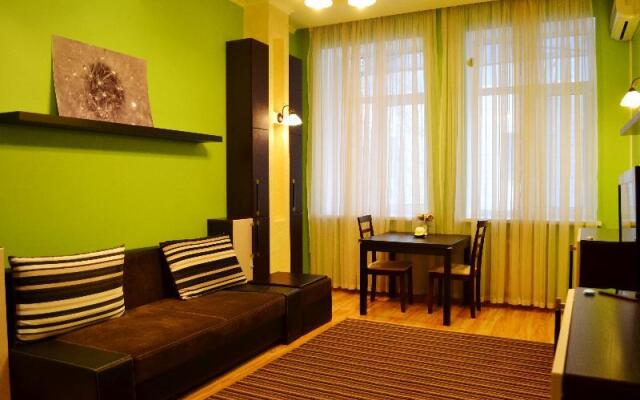 Kiev Accommodation Apartments on Malopidvalna Str.