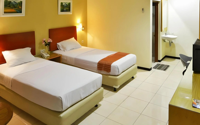 Hotel Kings Kudus – Guest Rooms – Kudus