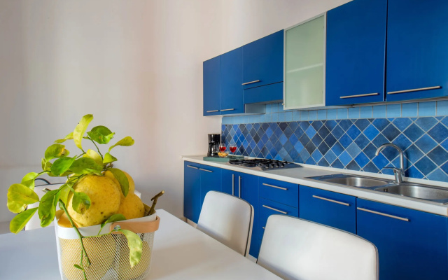 Tasso Apartments