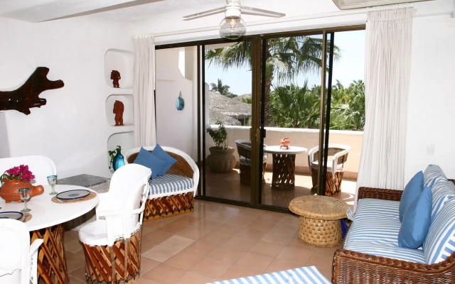 Club Cascadas De Baja