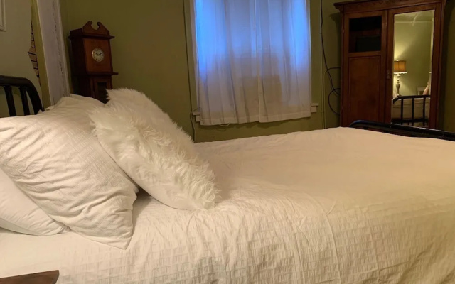 Historic Whiting Hotel Suites