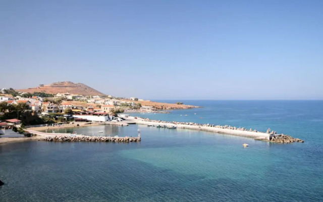 Remarkable Jasmine Apartment in Panormo