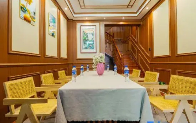 Shangri-La Dengxuelai Oxygen Homestay (Dukezong Ancient City)