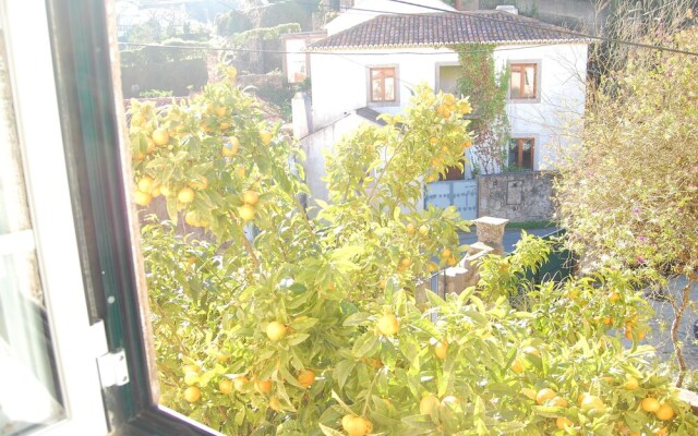 Villa Santa Iria by Portugal Portfolio