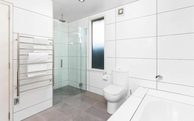 Stewart Lodge Luxury Spa