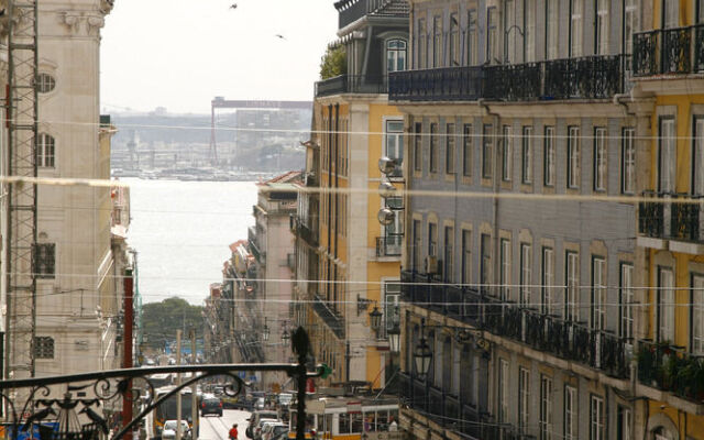 Chiado Apartamentos