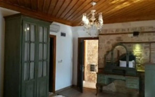 White Garden Hotel