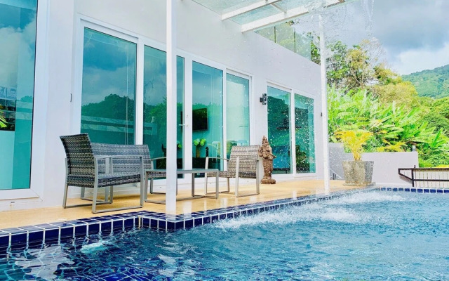 Skylight Villa B-01