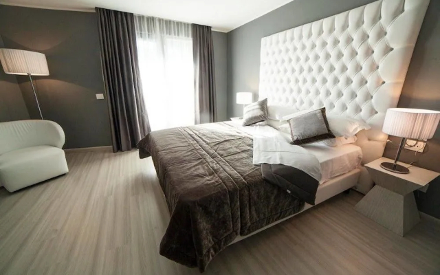 National Park Hotel & Spa