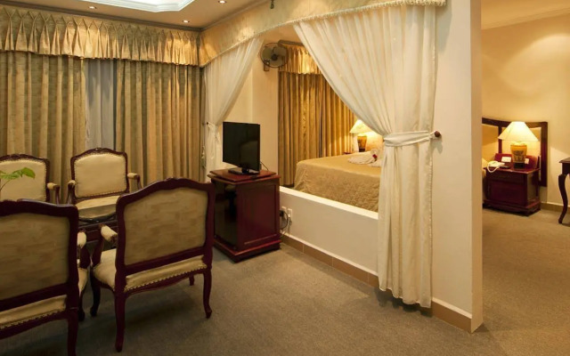 Khan Quang Do Hotel