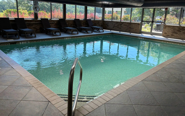 Comfort Inn and Suites Near Lake Guntersville