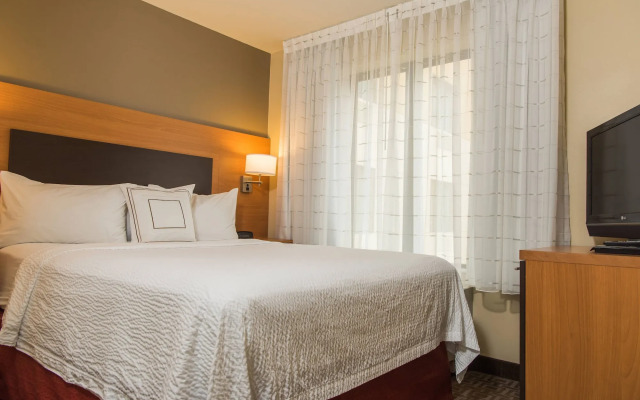 TownePlace Suites Erie