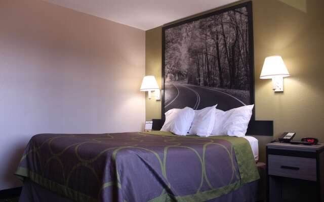 Super 8 by Wyndham Michigan City