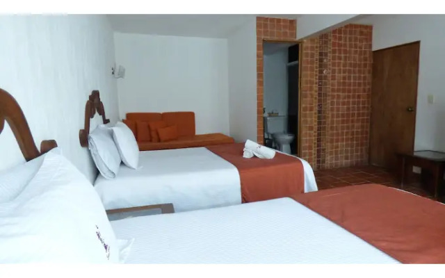 Hotel Santo Santiago