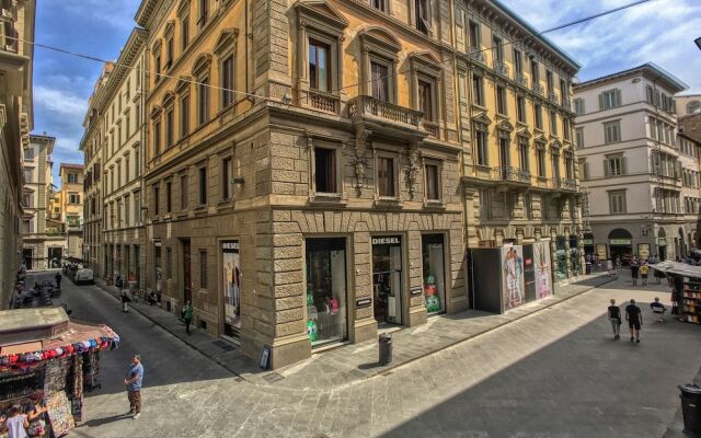 Picturesque Apartment in Florence Town Centre