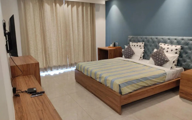 Perch Service Apartment-MG Road