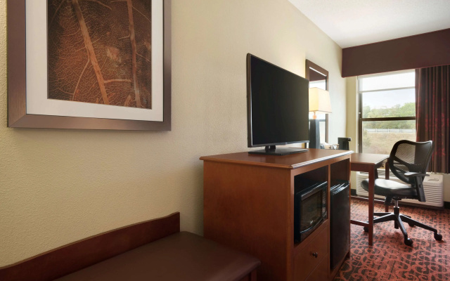 Hampton Inn Battle Creek