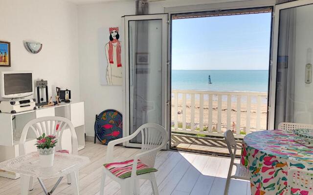 Appartement Jullouville, 2 pièces, 2 personnes - FR-1-361-154